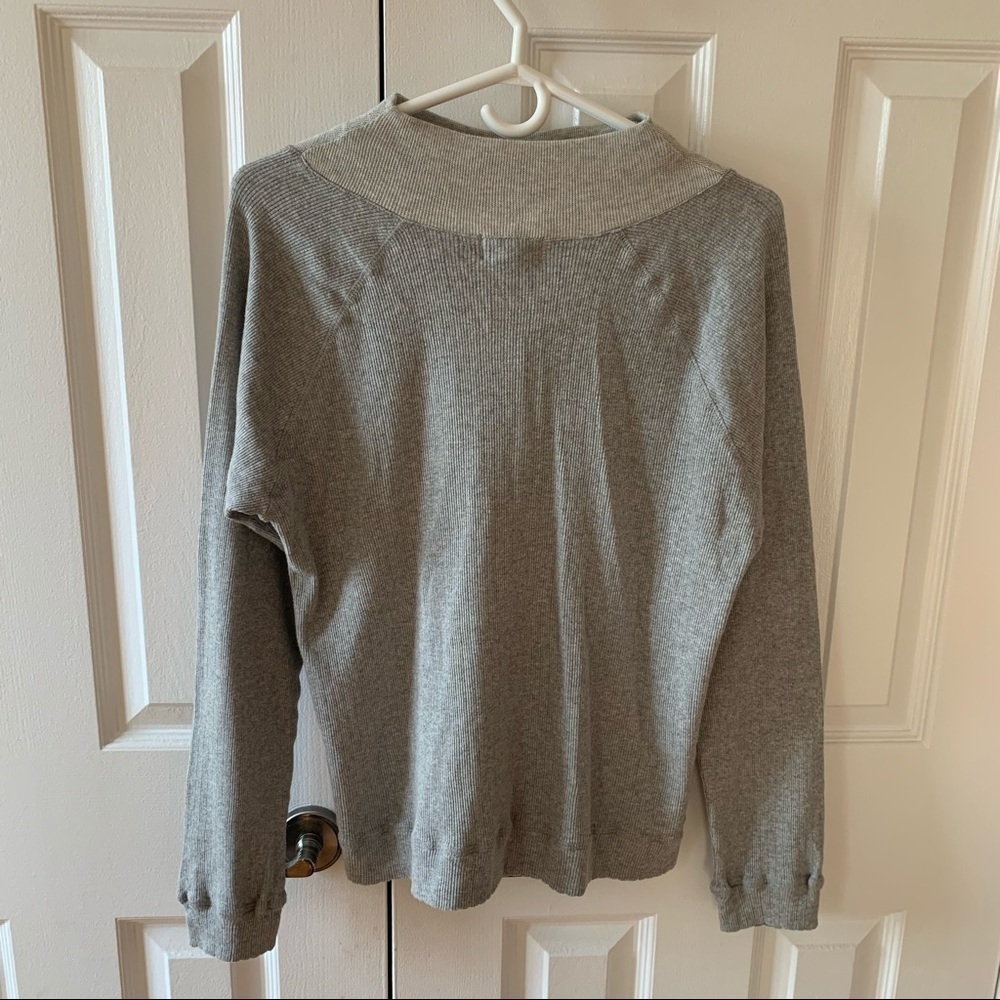 Monrow Heather Pointelle Cowl Raglan Sweatshirt Grey - Picture 3 of 9